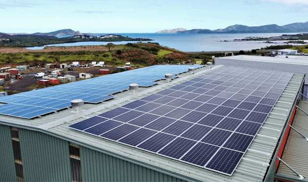 as empresas e indústrias podem se beneficiar do uso de energia sustentável